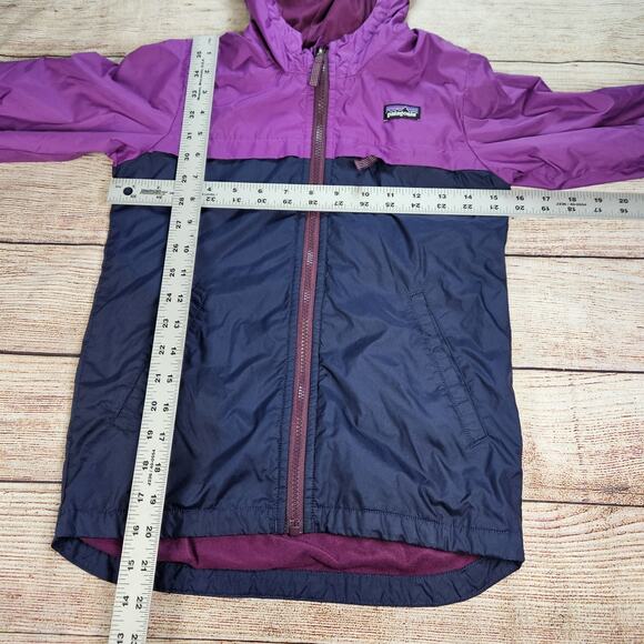PATAGONIA Girl's Torrentshell Jacket Hooded Windbreaker Rain Size Size Small 7-8 - Picture 2 of 4